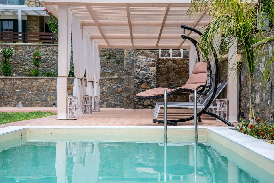 Aelia Private Pool and Terrace