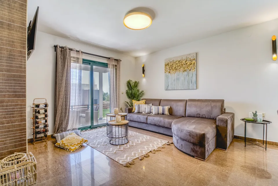 Amalthia Comfortable Living Room