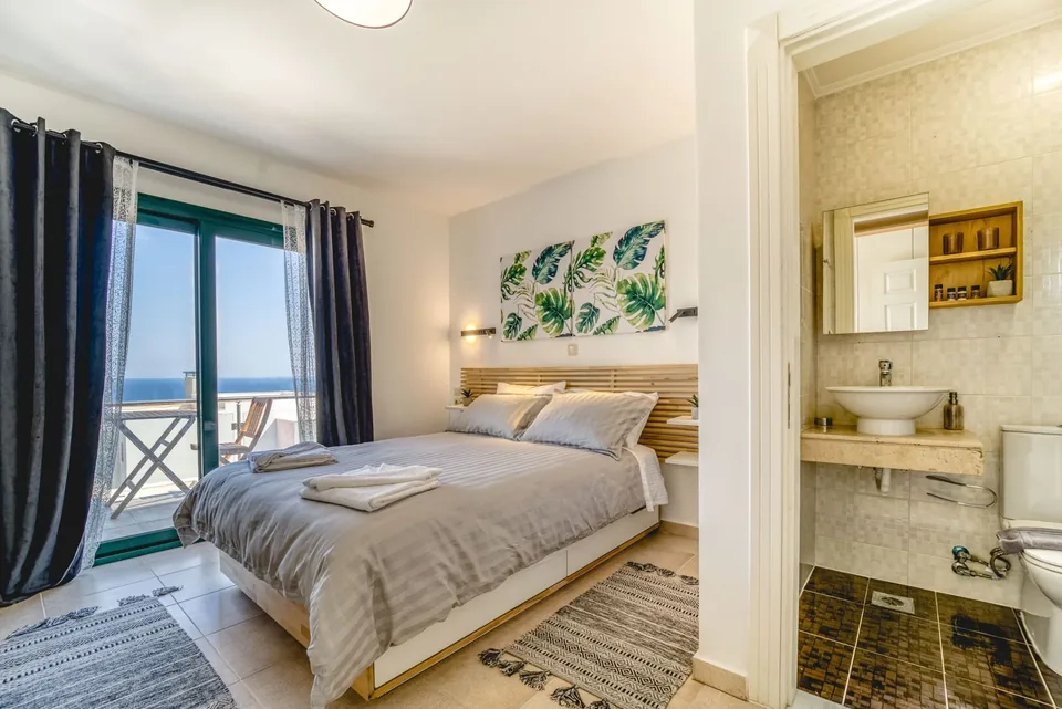 Amalthia Bedroom with Ensuite