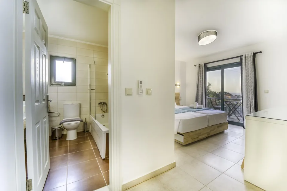 Amalthia Bedroom and Bathroom
